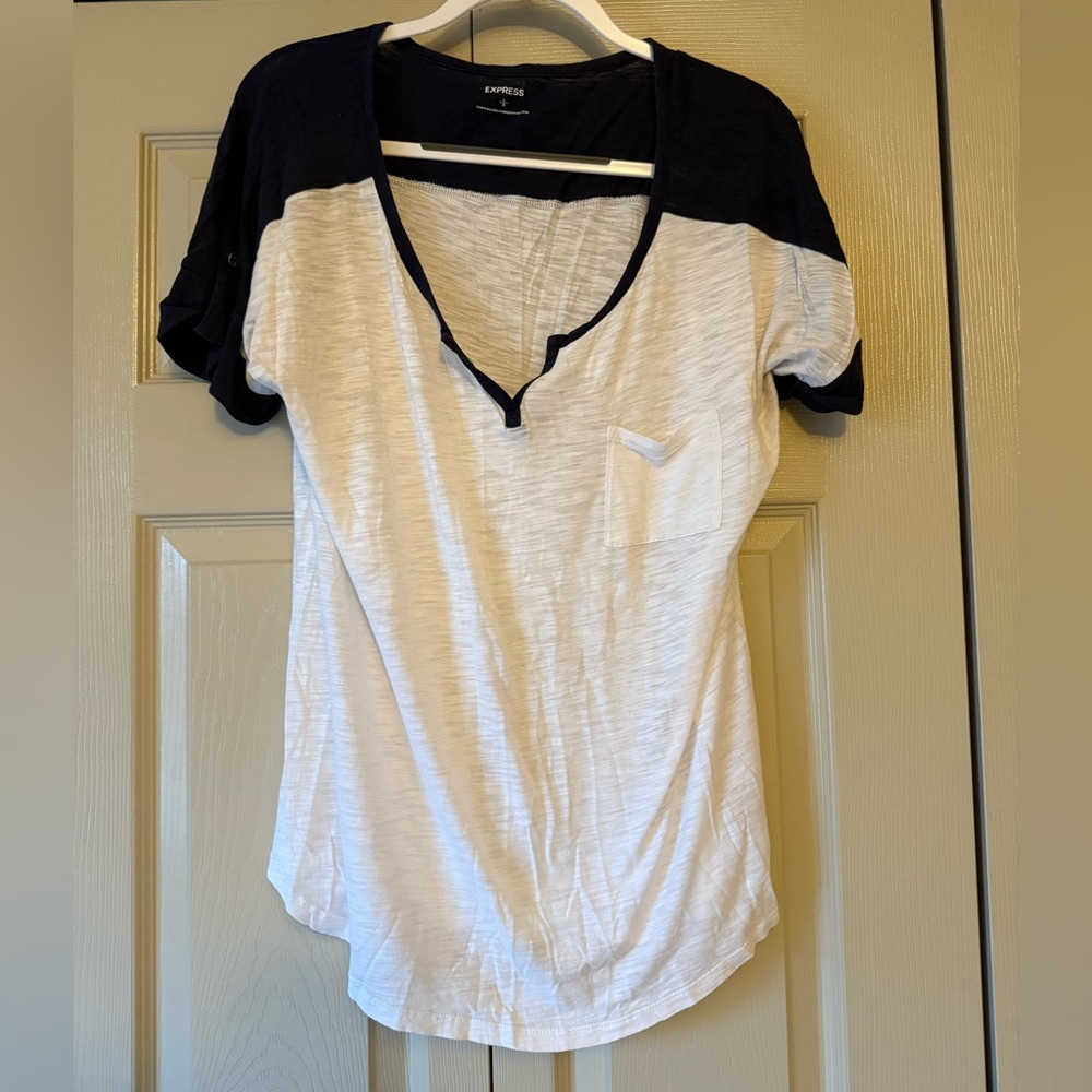 Express Tshirt